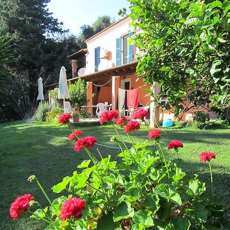 Villa Leena Paramonas  Exterior foto